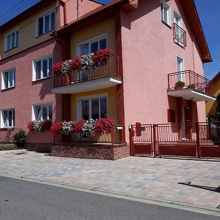 Apartmany Boss Liptovský Mikuláš エクステリア 写真